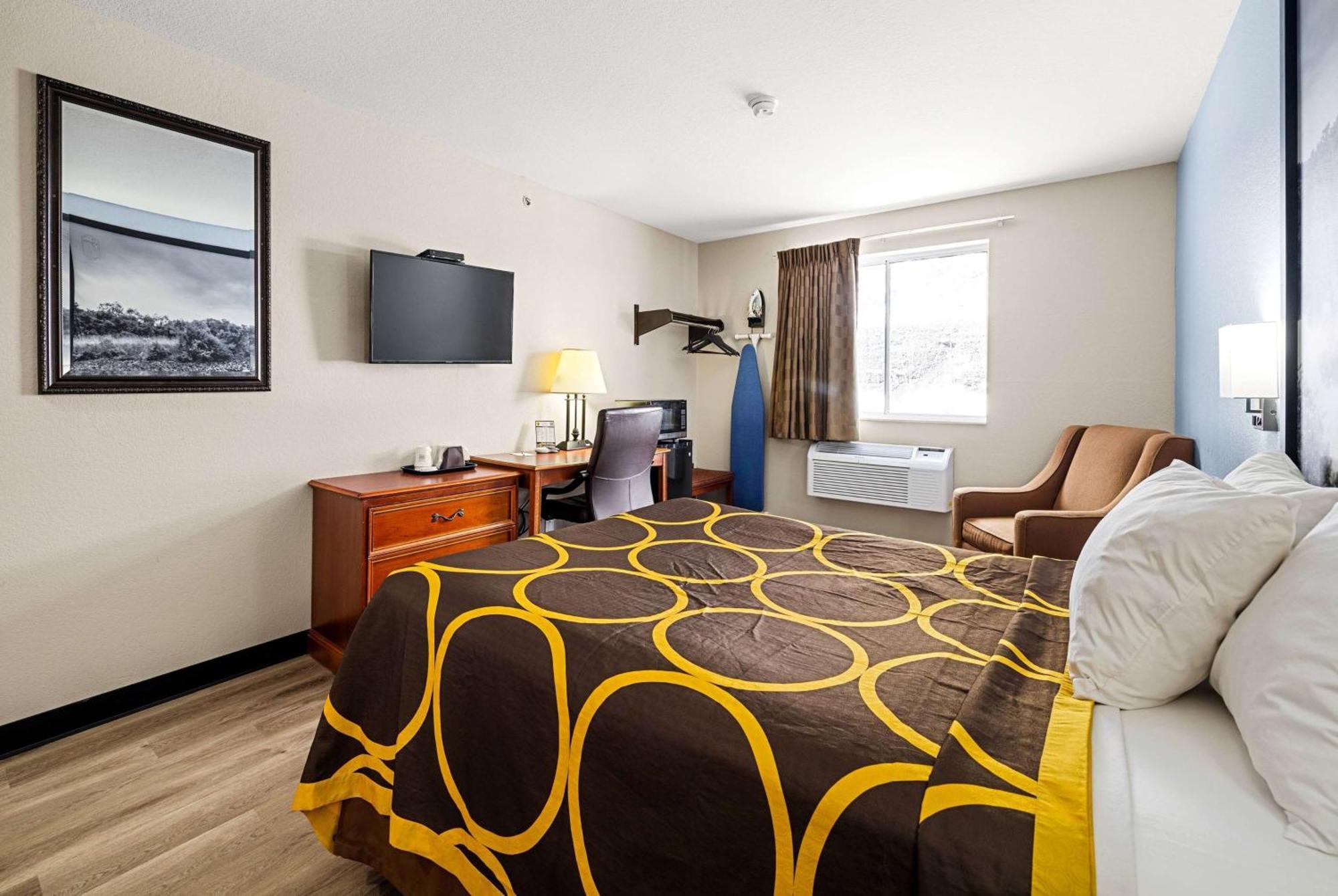 Super 8 By Wyndham Pittsburgh/מונרוויל מראה חיצוני תמונה