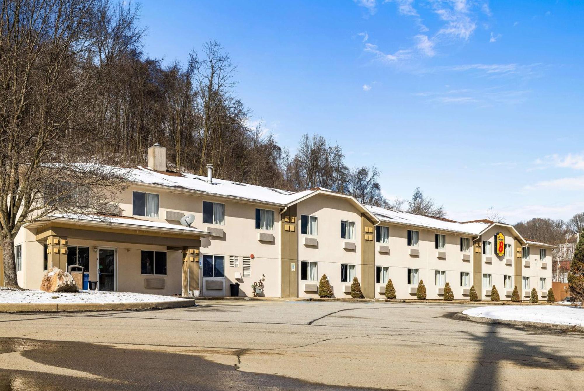 Super 8 By Wyndham Pittsburgh/מונרוויל מראה חיצוני תמונה